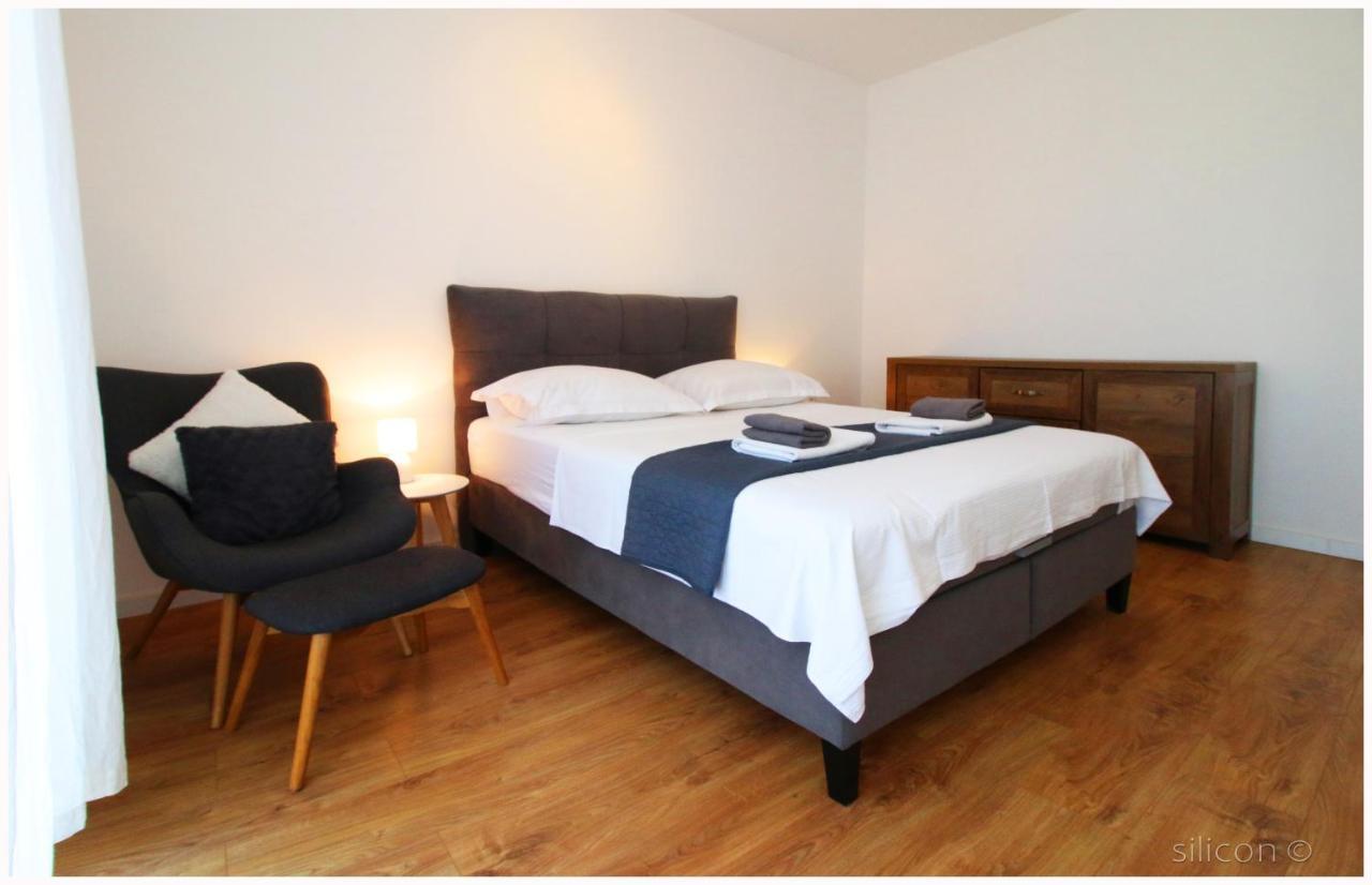Apartman Silicon Primošten Esterno foto
