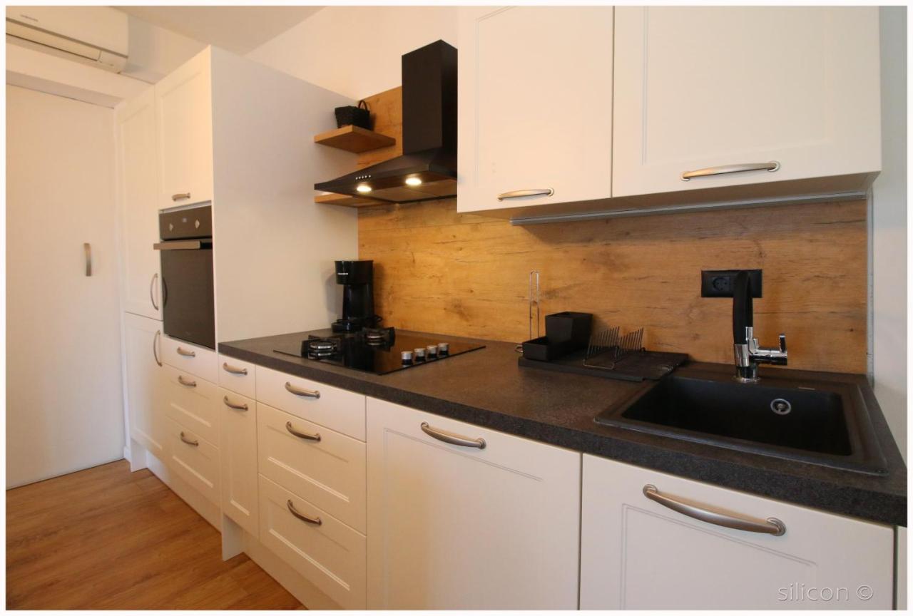 Apartman Silicon Primošten Esterno foto