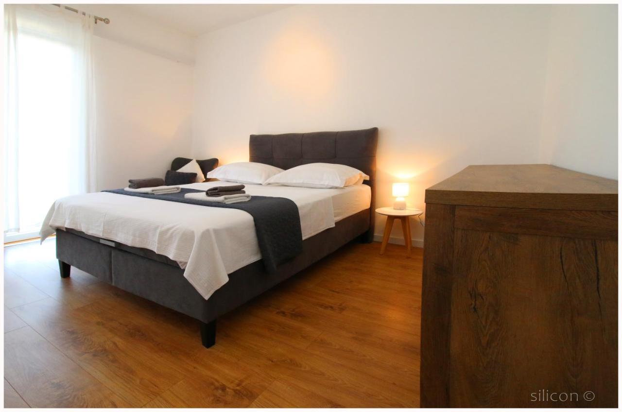 Apartman Silicon Primošten Esterno foto