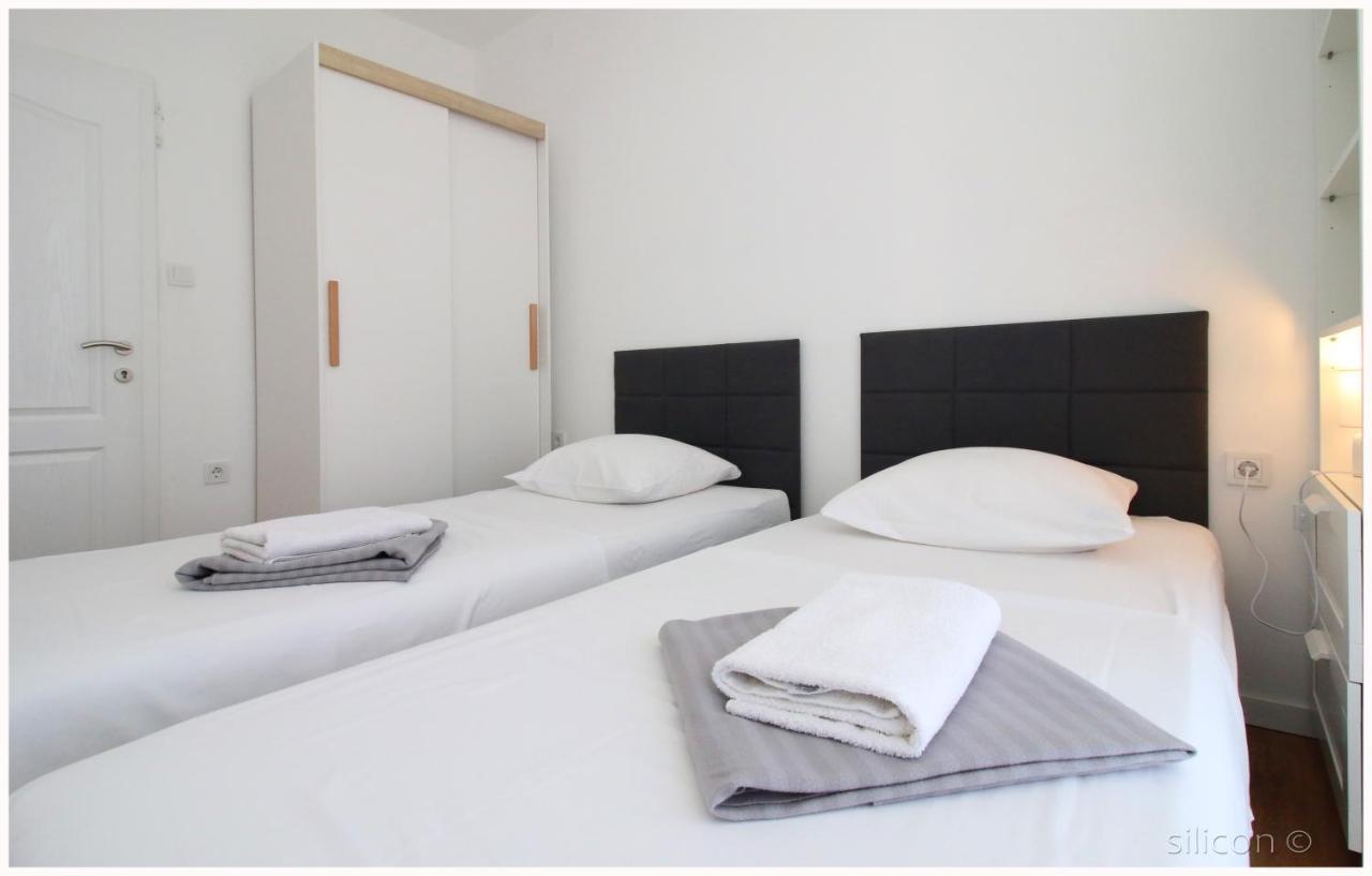 Apartman Silicon Primošten Esterno foto