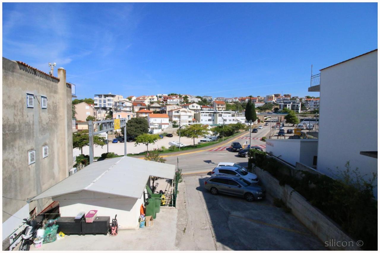 Apartman Silicon Primošten Esterno foto